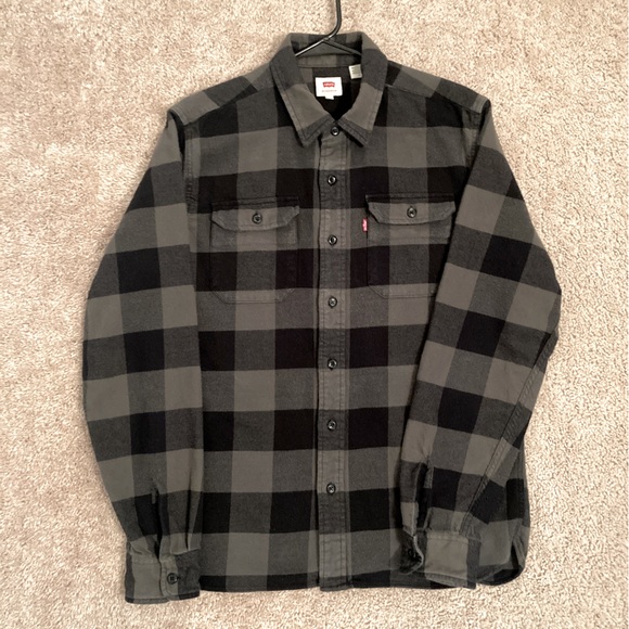 Levi's Other - Levi's Classic Worker flannel shirt, Gray Buffalo Plaid, men’s size Lar…
